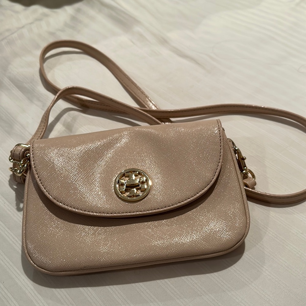 Tory Burch small crossbody bag.